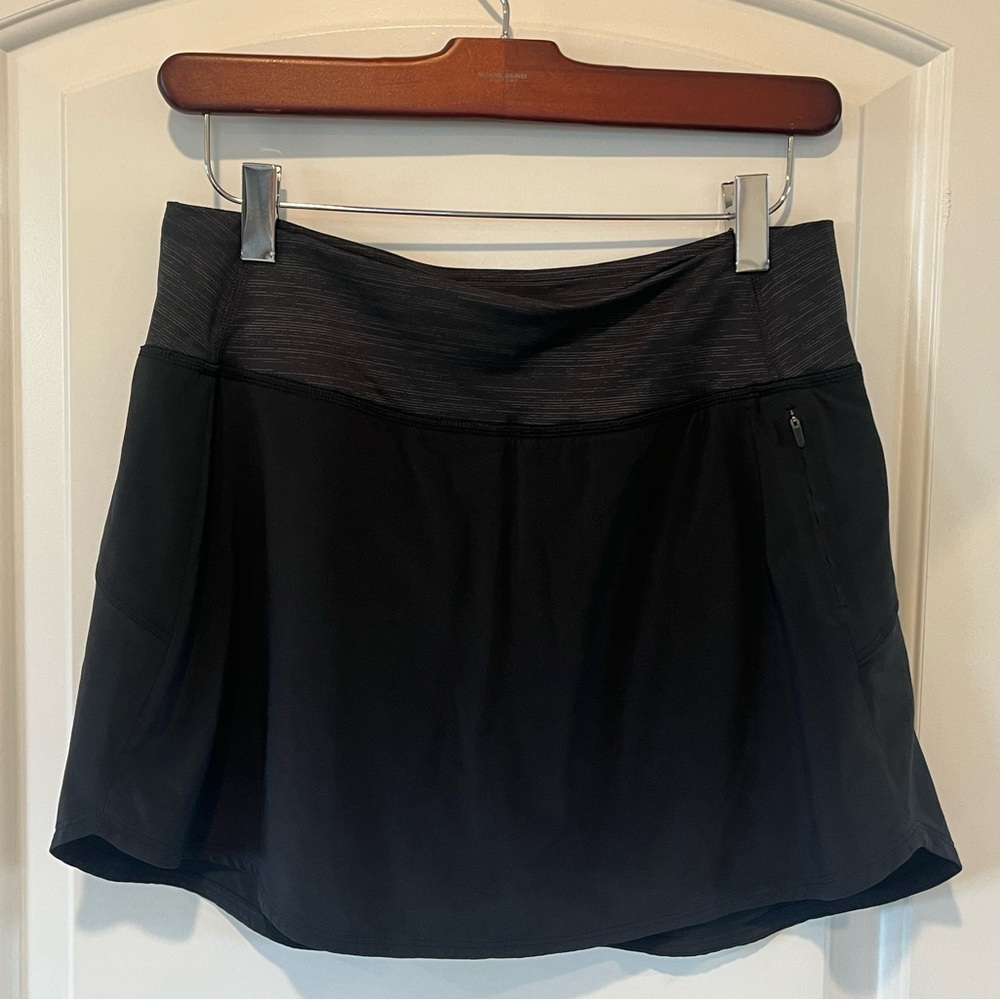 Outdoor Voices - The Exercise Workout Skort Skirt - Black & Grey - Medium - EUC